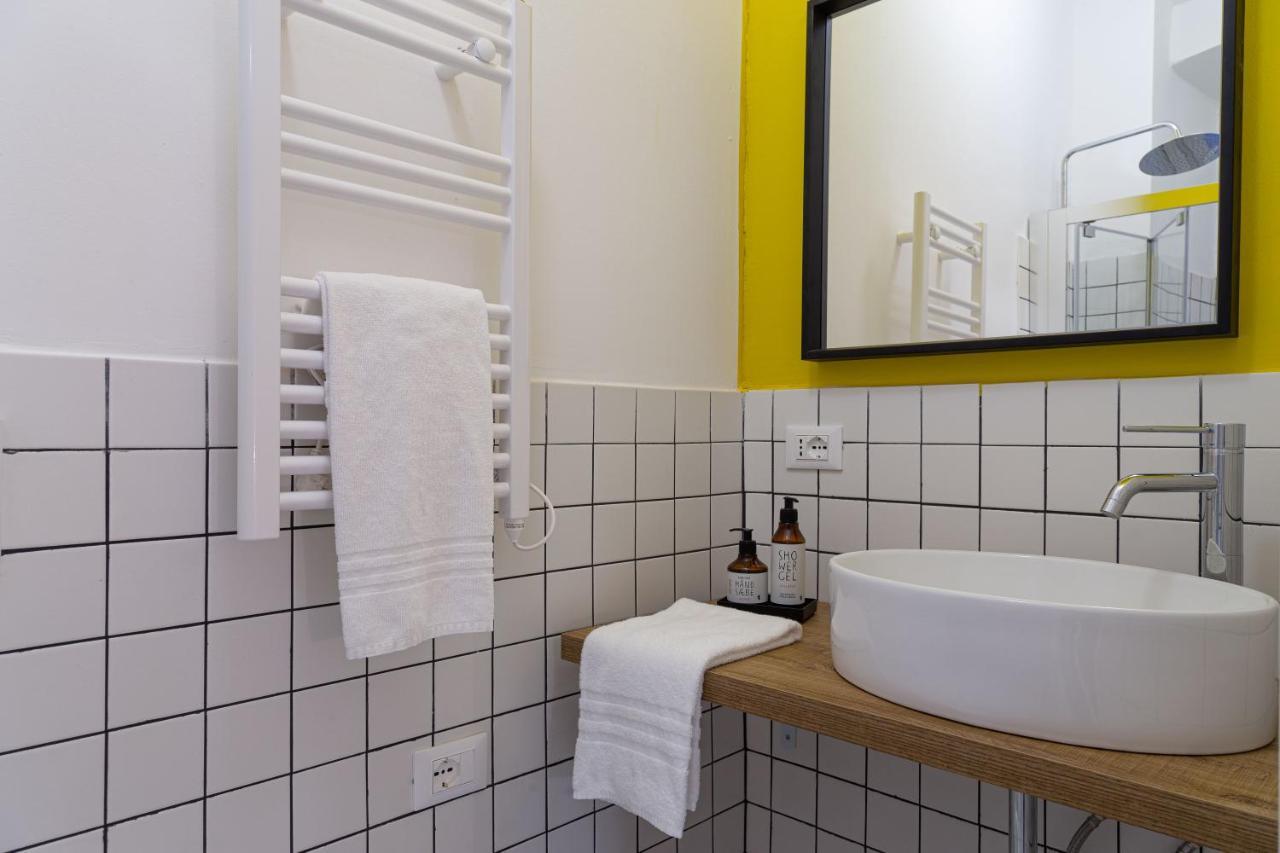 Tiny Cozy Studio In The City Center Trieste Exterior foto